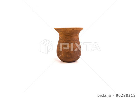 Clay mate calabash isolated on white background 96288315
