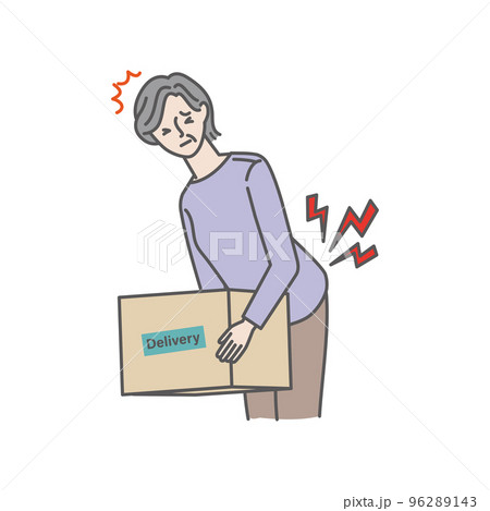 荷物を持ち上げて腰を痛めるシニア女性 96289143