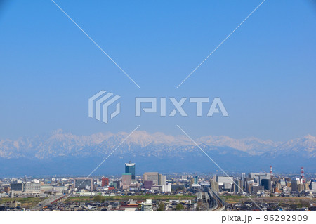 春 富山市街 呉羽山より 春 富山市街 呉羽山より 96292909