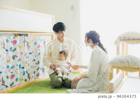 ファミリー　子供部屋　 96304375