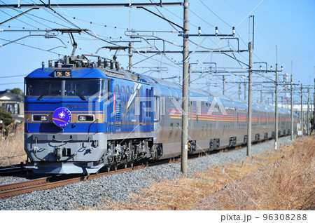 東北本線 栗橋ー東鷲宮 JR東日本 EF510-511(田端)+E26系(尾久) カシオペア 東北本線 栗橋ー東鷲宮 JR東日本 EF510-511(田端)+E26系(尾久) カシオペア 96308288