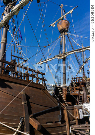 monitor the sea 96309984