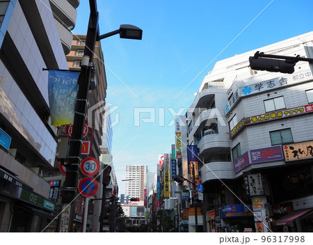 三鷹駅 96317998