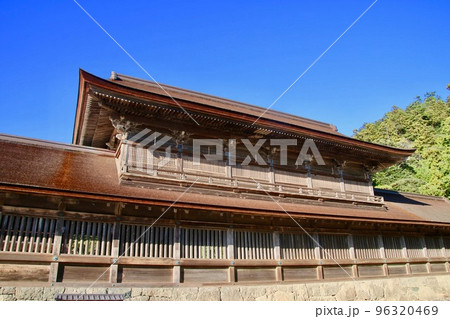 八足門・出雲大社(島根県・出雲市) 八足門・出雲大社(島根県・出雲市) 96320469