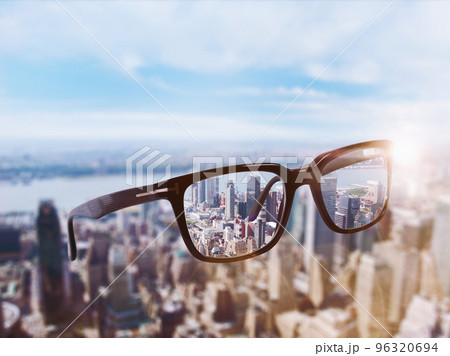 Glasses that adjust correctly eyesight from blurred to sharp 96320694