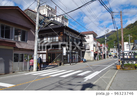塩原温泉郷の街並み 96323746