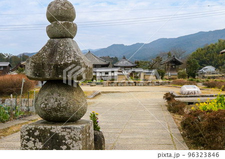 奈良県　明日香村　蘇我入鹿首塚 96323846