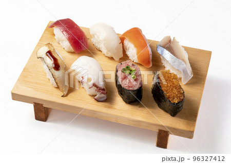 寿司　白背景 96327412