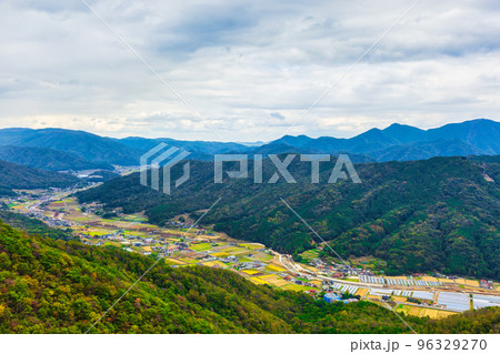 雲海の無い荒谷山(広島県広島市安佐北区白木町) 96329270