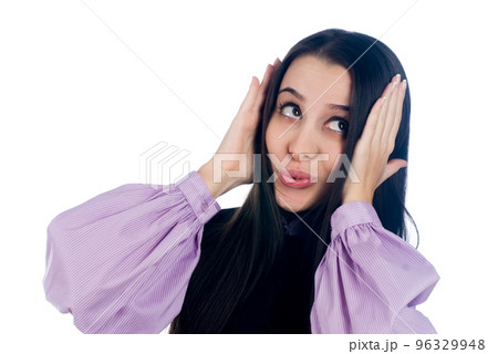 Shocked young woman Shocked young woman 96329948