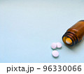 DrugTablet17 96330066