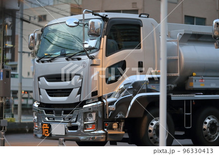 タンクローリー　イメージ 96330413