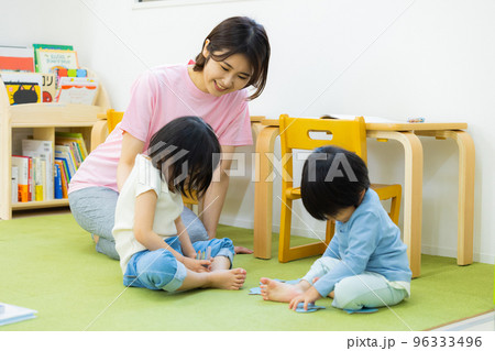 保育園 保育士 保育園 保育士 96333496