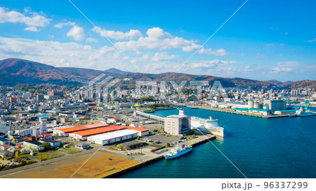 The best view in Otaru 96337299