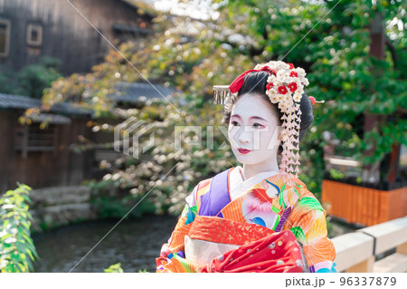 京都 舞妓 96337879