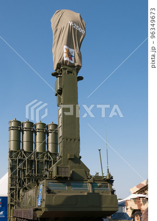 ロシア製S-300V自走式地対空ミサイル発射機 96349673