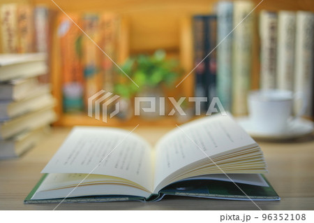 「読書」イメージ 96352108