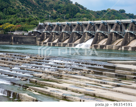Shih-Kang Dam Reservoir in Taichung, Taiwan. 96354591