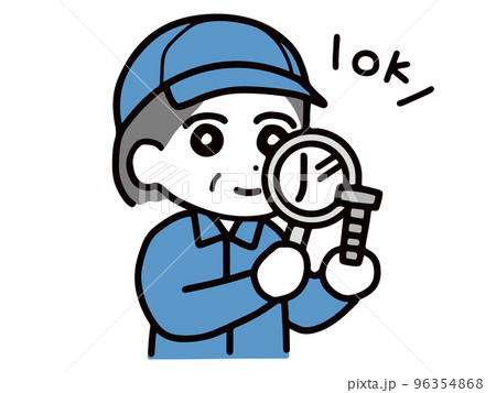 ネジの目視検査をしている作業服のシニア女性(上半身) ネジの目視検査をしている作業服のシニア女性(上半身) 96354868