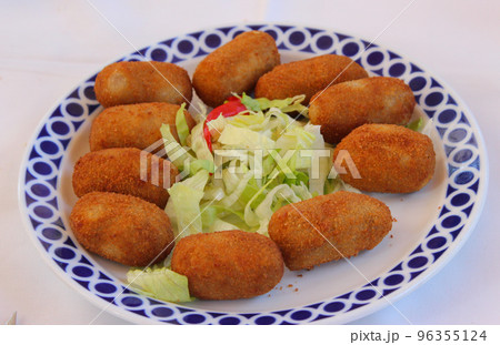 コロッケ 96355124