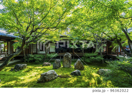 【京都府】建仁寺にある方丈庭園の潮音庭 【京都府】建仁寺にある方丈庭園の潮音庭 96362022