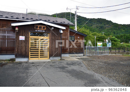 青森県　五能線の風景 96362848