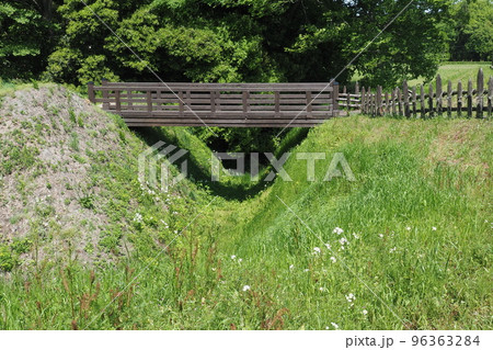 鉢形城跡、三の曲輪の馬出曲輪【埼玉県寄居町】 96363284