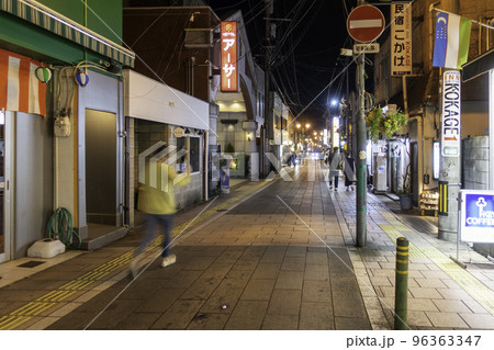 別府　駅前町の商店街　大分県別府市 96363347