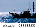 海を駆ける舟 96363355