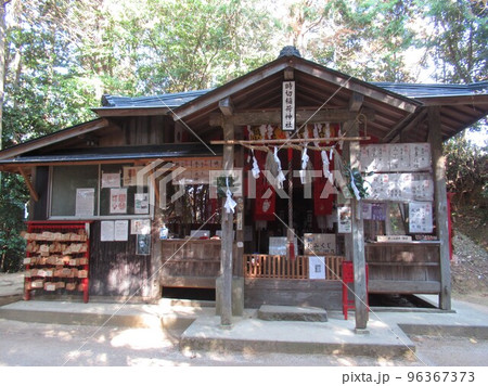 時切稲荷神社：止まった時間（とき）を動かす神社 96367373
