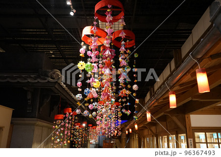 色鮮やか つるし雛 （愛知県瀬戸市瀬戸蔵） 96367493