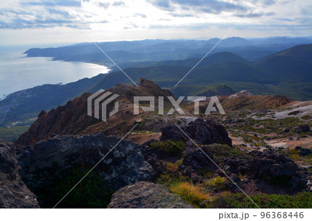 スピリチュアルな道南の活火山～霊場恵山 96368446