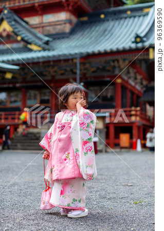 3歳の女児の七五三 3歳の女児の七五三 96369590