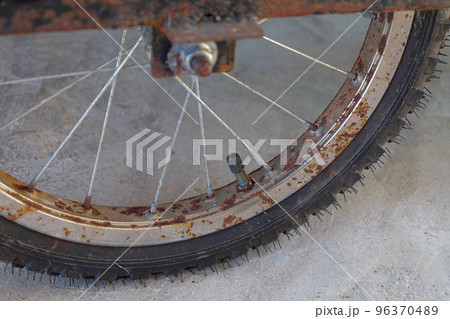 Rust on old bicycle wheels ,transportation concept. 96370489