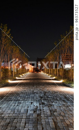 夜の善通寺市役所【香川県善通寺市】3 96373527