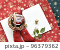 クリスマスカードとサンタクロース 96379362