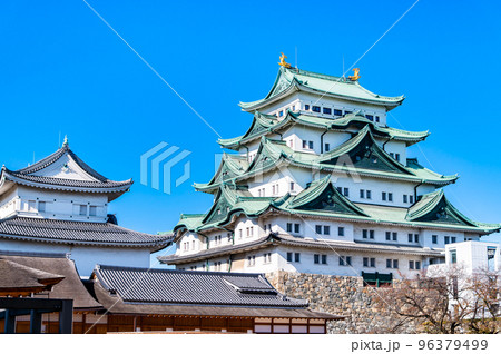 名古屋城 ~青空に映える天守閣~ 名古屋城 ~青空に映える天守閣~ 96379499