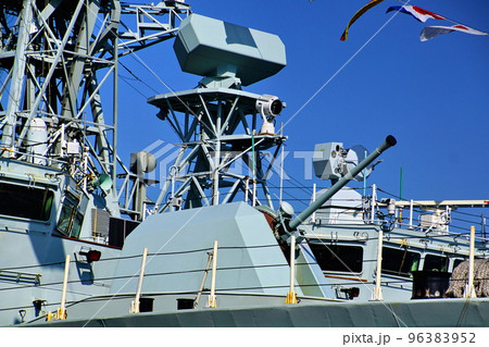 カナダ海軍巡洋艦 ウィニペグ FFH-338 WINNIPEG Canadian Navy 横須賀 カナダ海軍巡洋艦 ウィニペグ FFH-338 WINNIPEG Canadian Navy 横須賀 96383952