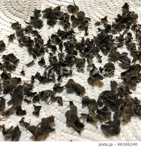 乾燥オレガノ 96386240