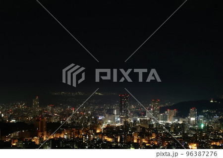 黄金山公園から見た広島市の夜景 黄金山公園から見た広島市の夜景 96387276