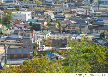 日本六古窯の一つ備前焼の里　伊部の街並み4　岡山県備前市 96392214