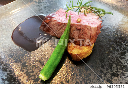 コース料理/肉料理メインディッシュ コース料理/肉料理メインディッシュ 96395521