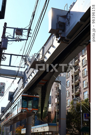 大船―江の島間を空中散歩 湘南モノレール 大船―江の島間を空中散歩 湘南モノレール 96396158