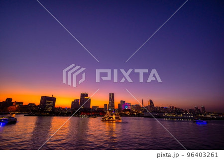 横浜夜景 2022 みなとみらい 横浜夜景 2022 みなとみらい 96403261