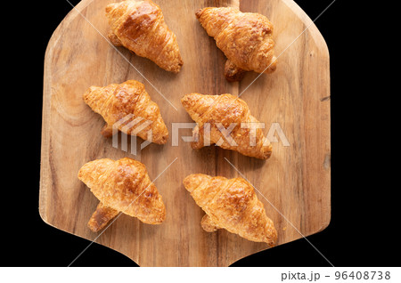 クロワッサン 96408738