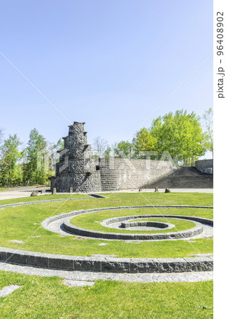 スパイラルスプリング　石山緑地　札幌市 96408902