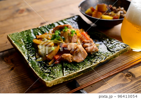 鶏肉と野菜の味噌炒め 鶏肉と野菜の味噌炒め 96413054