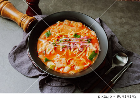 料理 食事 食べ物 96414145