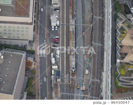 東京スカイツリーからの晩秋の眺め 東武特急 96430047