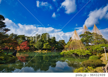 紅葉ー兼六園 96432409